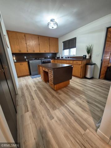 643 W Hall Avenue Buffalo Lake MN 55314