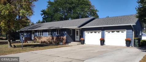 643 W Hall Avenue Buffalo Lake MN 55314