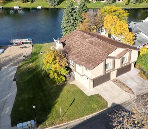 35 Fremont Drive S Fargo ND 58103