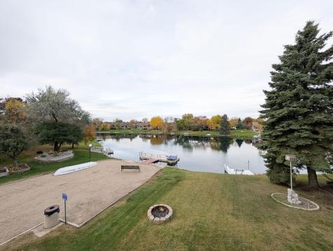 35 Fremont Drive S Fargo ND 58103