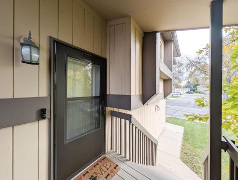 35 Fremont Drive S Fargo ND 58103