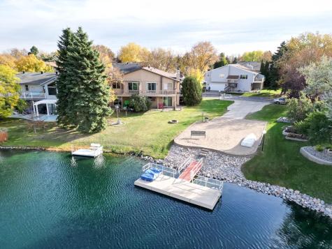 35 Fremont Drive S Fargo ND 58103