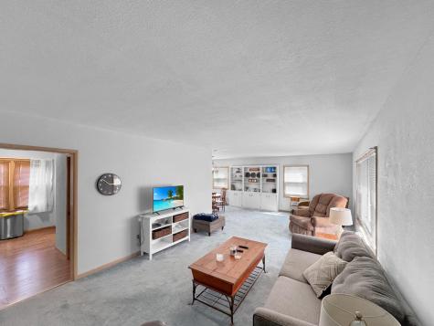 2817 Norwood Avenue Slayton MN 56172
