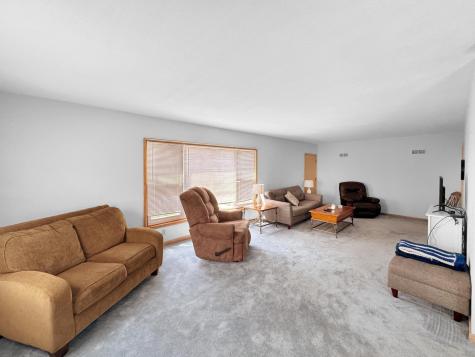 2817 Norwood Avenue Slayton MN 56172