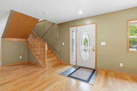 870 County Road F E Vadnais Heights MN 55127