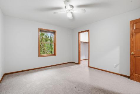 870 County Road F E Vadnais Heights MN 55127