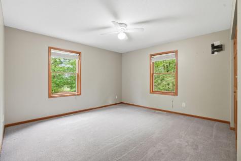870 County Road F E Vadnais Heights MN 55127
