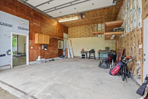 870 County Road F E Vadnais Heights MN 55127