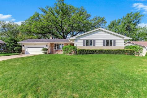 7610 Alden Way NE Fridley MN 55432