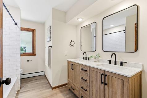 7610 Alden Way NE Fridley MN 55432