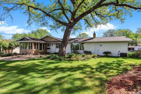 7610 Alden Way NE Fridley MN 55432