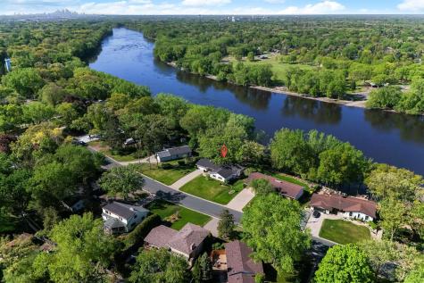 7610 Alden Way NE Fridley MN 55432