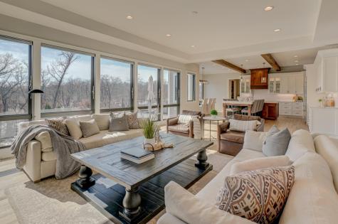 21 Cherrywood Circle North Oaks MN 55127