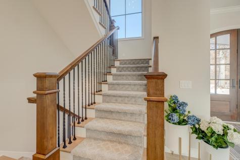 21 Cherrywood Circle North Oaks MN 55127