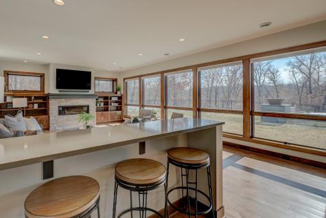 21 Cherrywood Circle North Oaks MN 55127