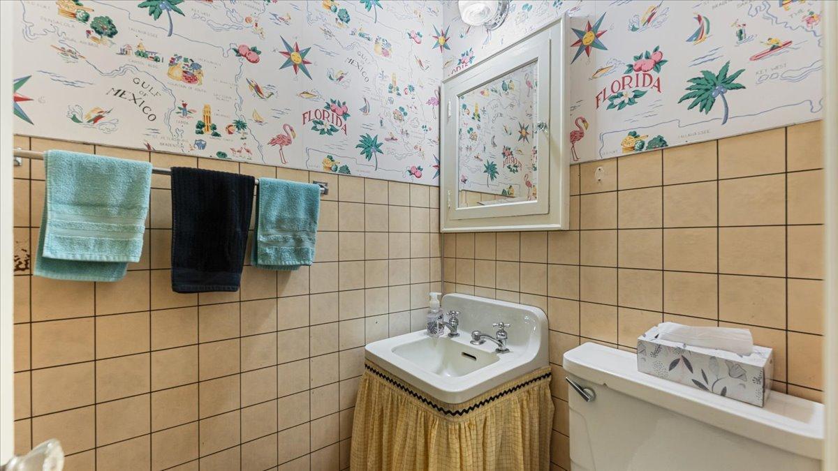 817 Maple Street Alexandria MN 56308