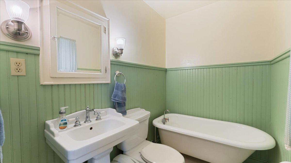 817 Maple Street Alexandria MN 56308