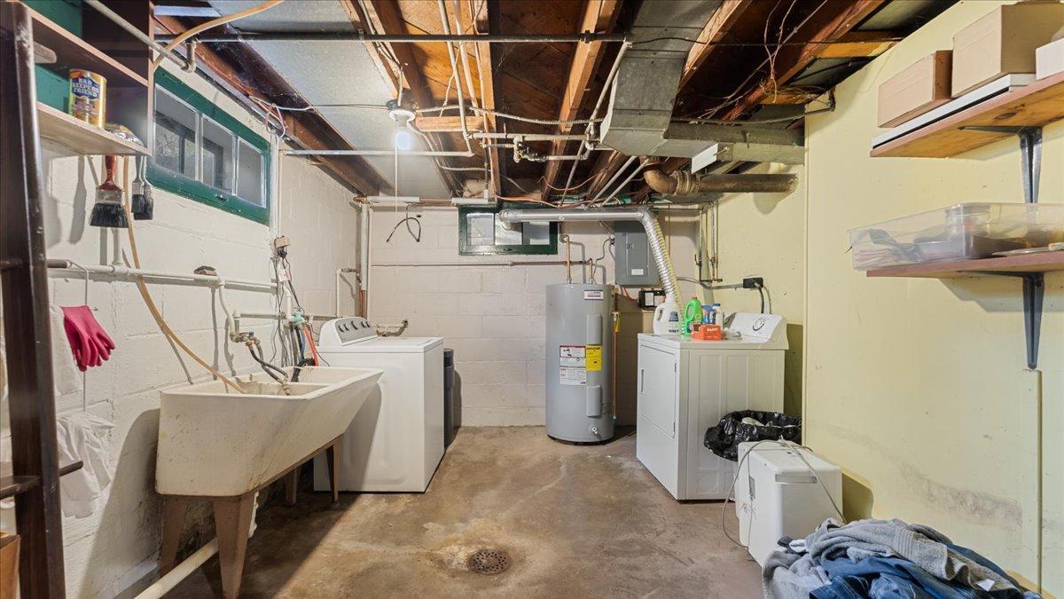 817 Maple Street Alexandria MN 56308