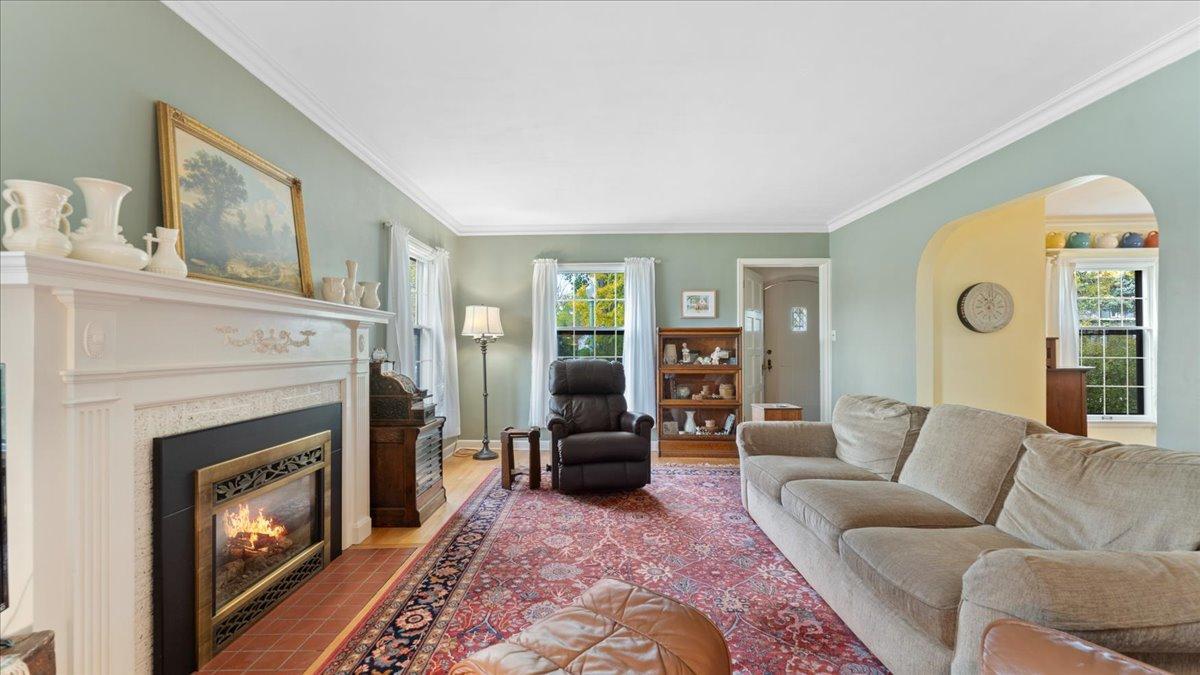 817 Maple Street Alexandria MN 56308