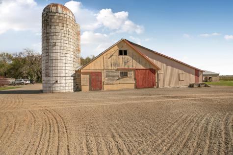 79275 County Road 16 Hector MN 55342