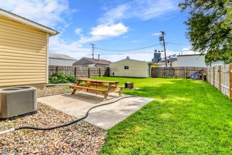 550 Spruce Street Kindred ND 58051