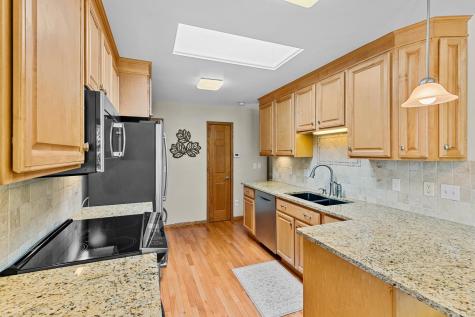 9731 Dorset Lane Eden Prairie MN 55347
