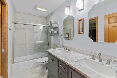 9731 Dorset Lane Eden Prairie MN 55347