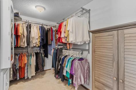 9731 Dorset Lane Eden Prairie MN 55347