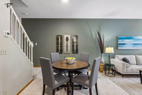 518 Lovell Avenue Roseville MN 55113