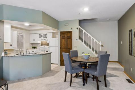 518 Lovell Avenue Roseville MN 55113