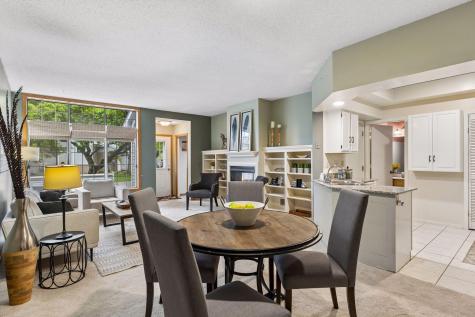 518 Lovell Avenue Roseville MN 55113
