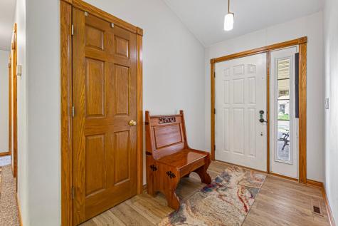 905 Brook Lane NE Owatonna MN 55060