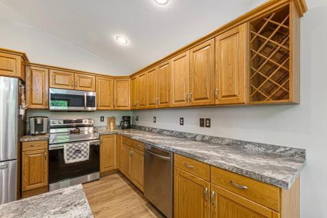 905 Brook Lane NE Owatonna MN 55060