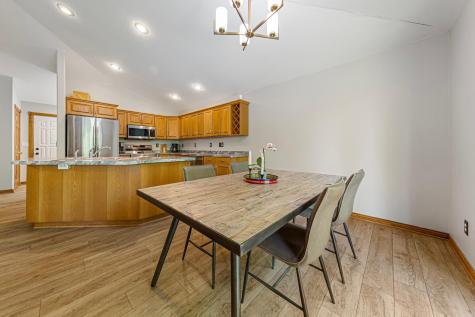 905 Brook Lane NE Owatonna MN 55060
