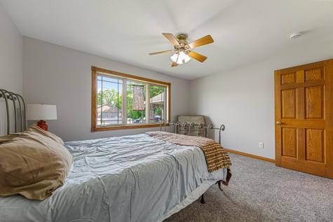 905 Brook Lane NE Owatonna MN 55060