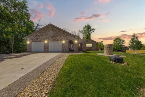 905 Brook Lane NE Owatonna MN 55060