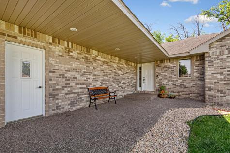 905 Brook Lane NE Owatonna MN 55060