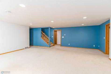318 44th Avenue S Moorhead MN 56560