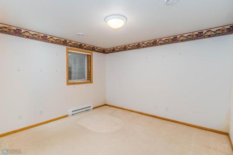 318 44th Avenue S Moorhead MN 56560