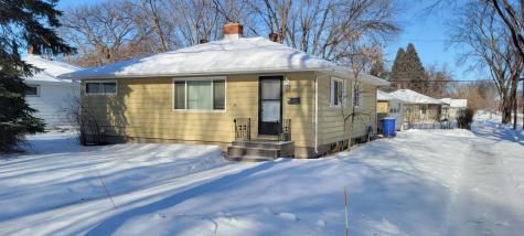 301 21st Avenue N Fargo ND 58102