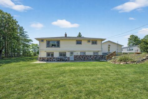 409 1st Street SE Hinckley MN 55037