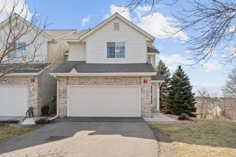 495 Pleasant Court Chaska MN 55318