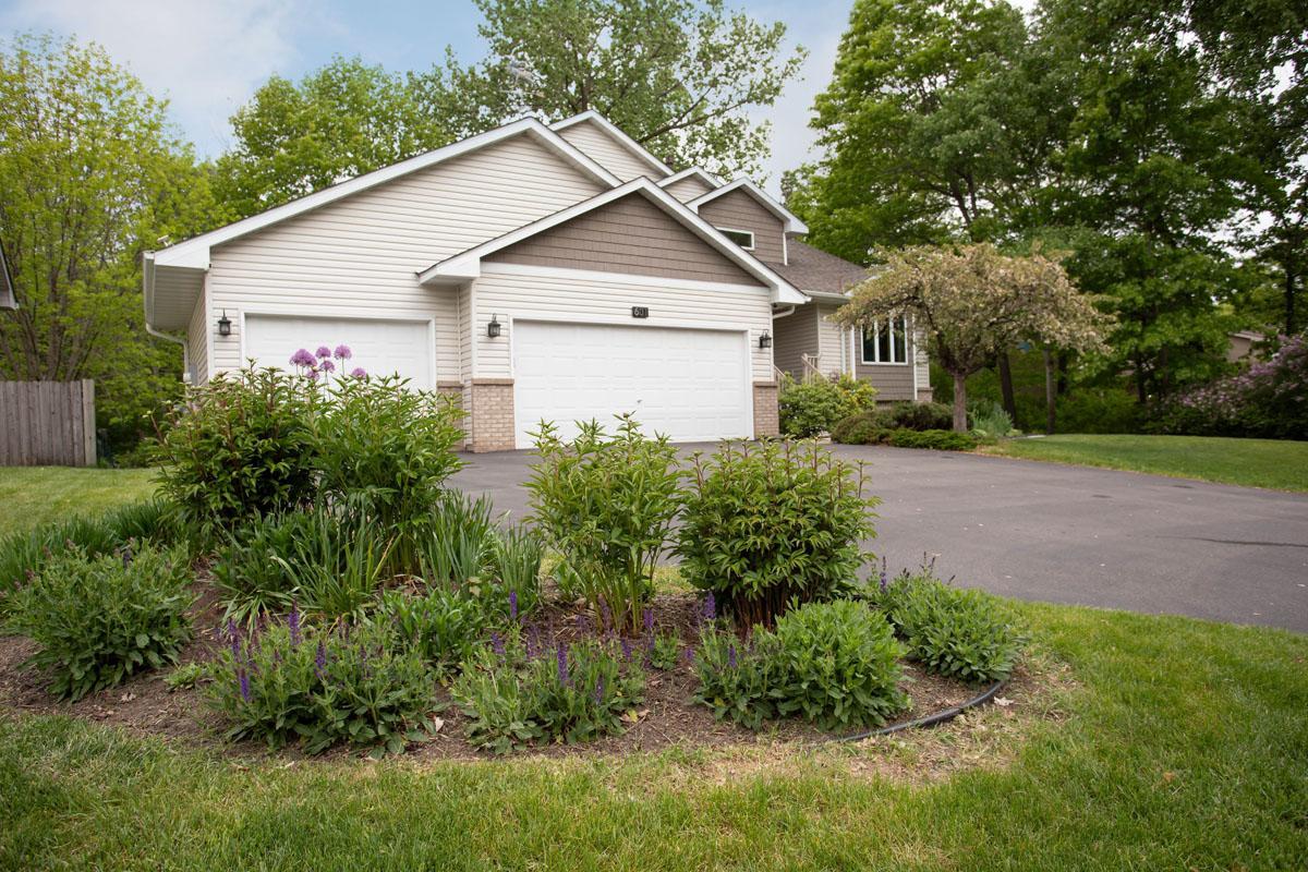601 Sterling Street S Maplewood MN 55119