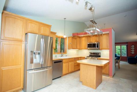 601 Sterling Street S Maplewood MN 55119
