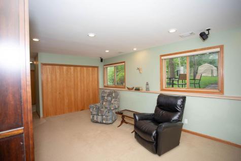 601 Sterling Street S Maplewood MN 55119