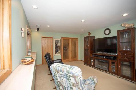 601 Sterling Street S Maplewood MN 55119