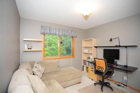 601 Sterling Street S Maplewood MN 55119