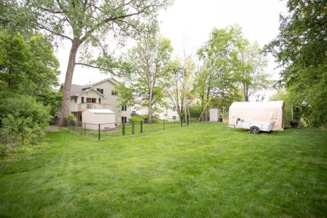 601 Sterling Street S Maplewood MN 55119
