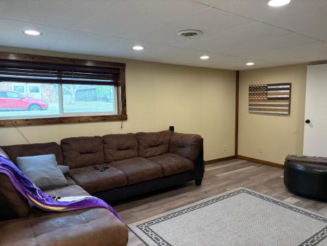902 5th Avenue SE Pipestone MN 56164