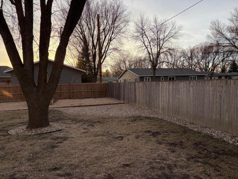 902 5th Avenue SE Pipestone MN 56164